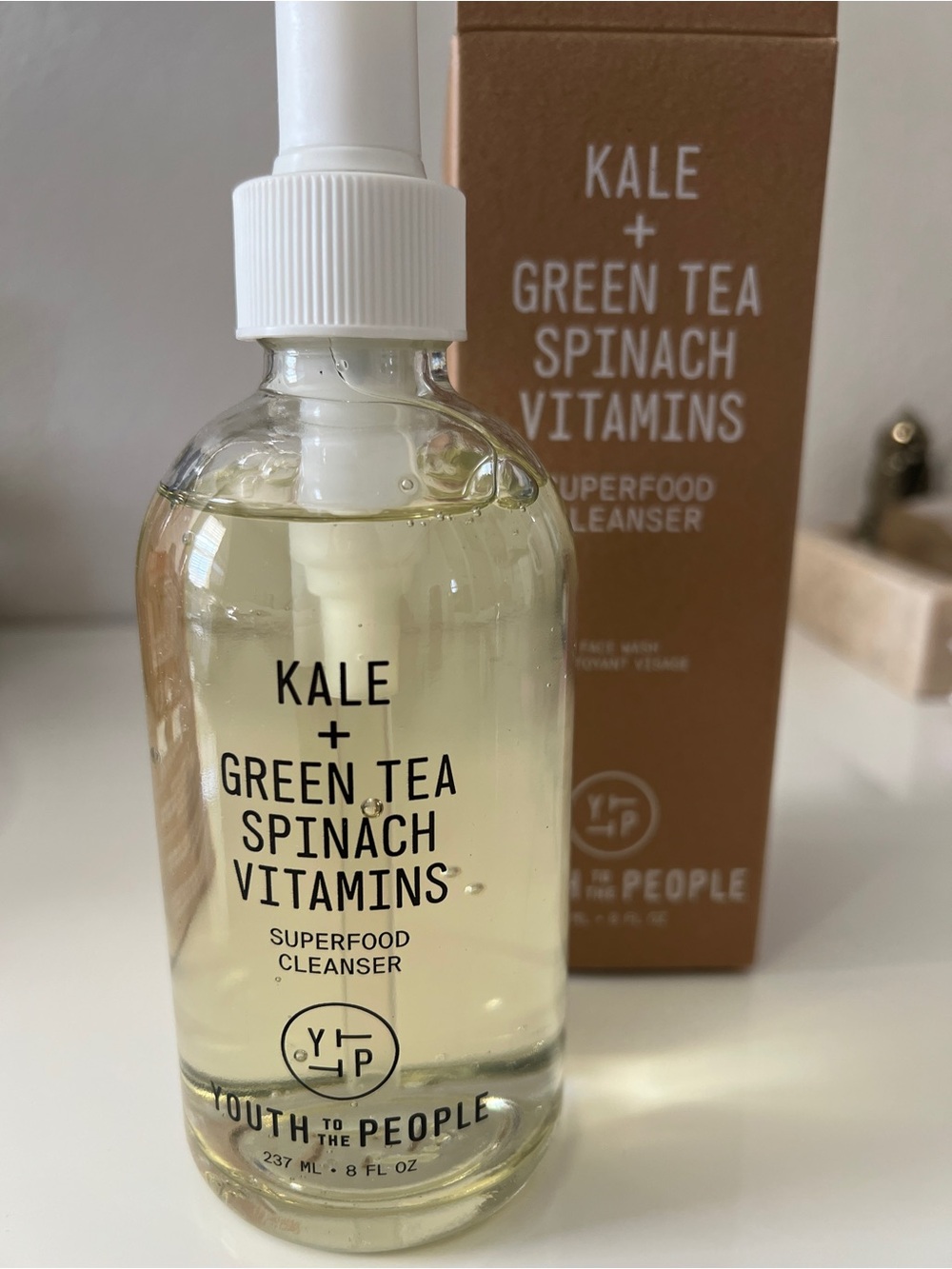 Youth To The People Superfood Gentle Antioxidant Refillable Cleanser - Picture 12 of 14